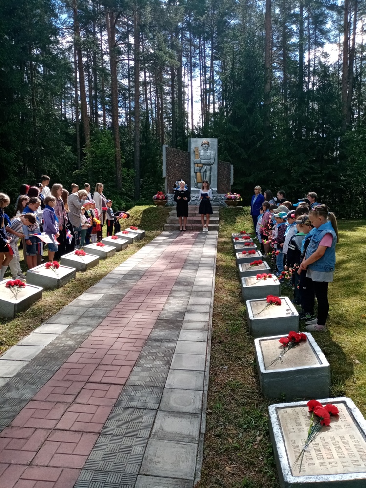 Прошел Митинг посвященный Дню памяти и скорби.